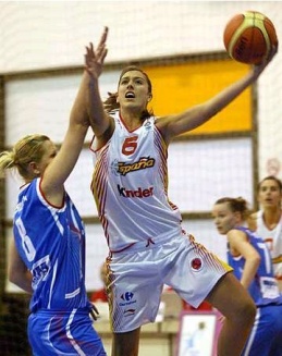 Tamara Abalde, coa selecci&oacute;n espa&ntilde;ola