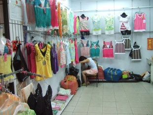 Como di o autor desta fotograf&iacute;a, despois de 12 horas de traballo seguidas, &eacute; f&aacute;cil quedar durmida / Flickr: H@r@ld