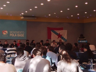 Imaxe da asemblea constitu&iacute;nte celebrada este domingo