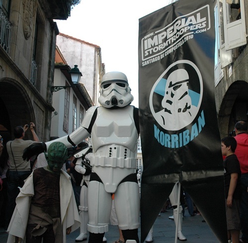 Tropas gal&aacute;cticas invaden Compostela
