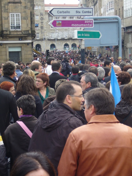 Manifestaci&oacute;n polo dereito a vivirmos en galego
